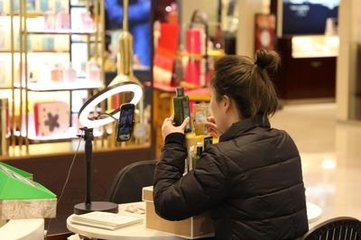 1648006020281340.jpg 1648006020281340.jpg